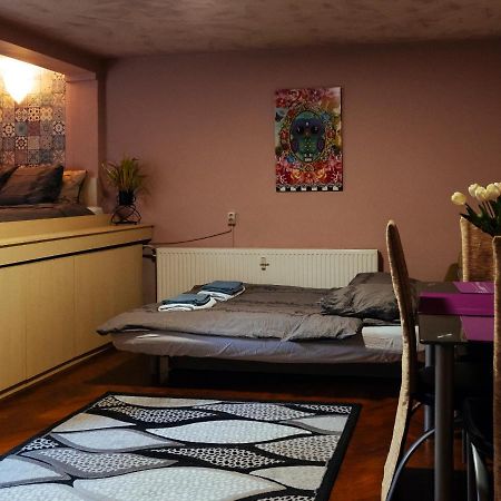 Woody - Cozy And Quiet Place Near Moghioros Park Bucarest Esterno foto